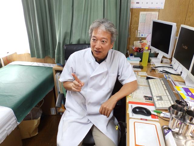 亀山 健三郎 院長